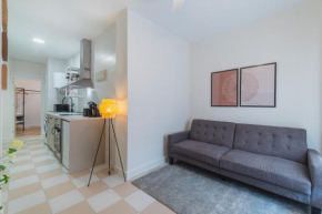 Luxe Apartment 1 in Rota, Rota